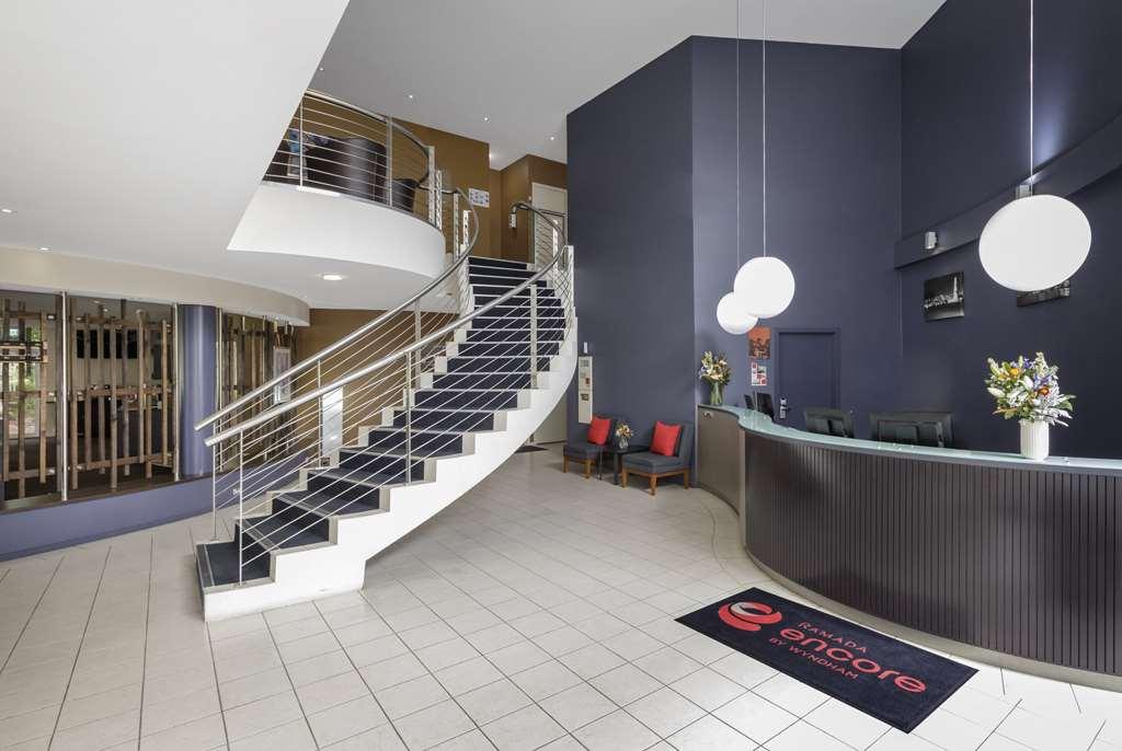 Ramada Encore By Wyndham Belconnen Canberra Interior foto